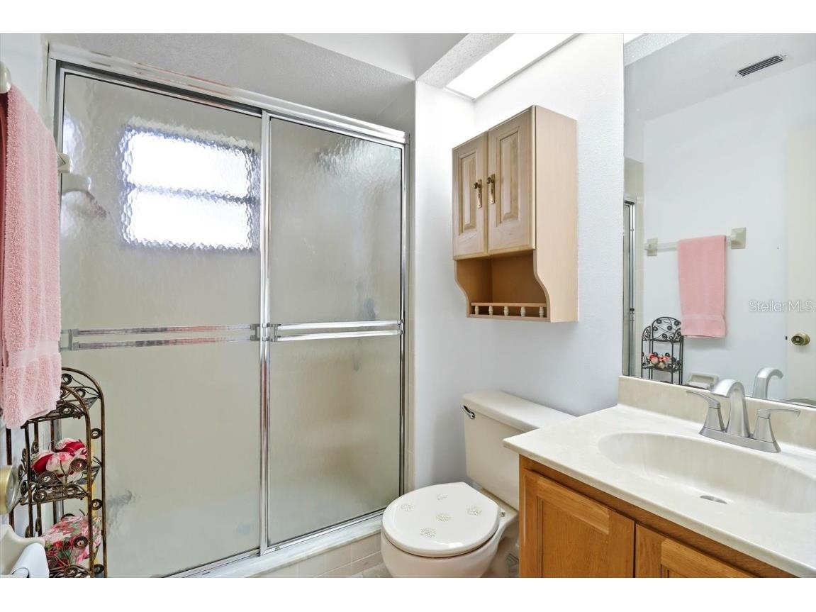 9470 Nakoma Way Weeki Wachee FL 34613 W7879420 image16