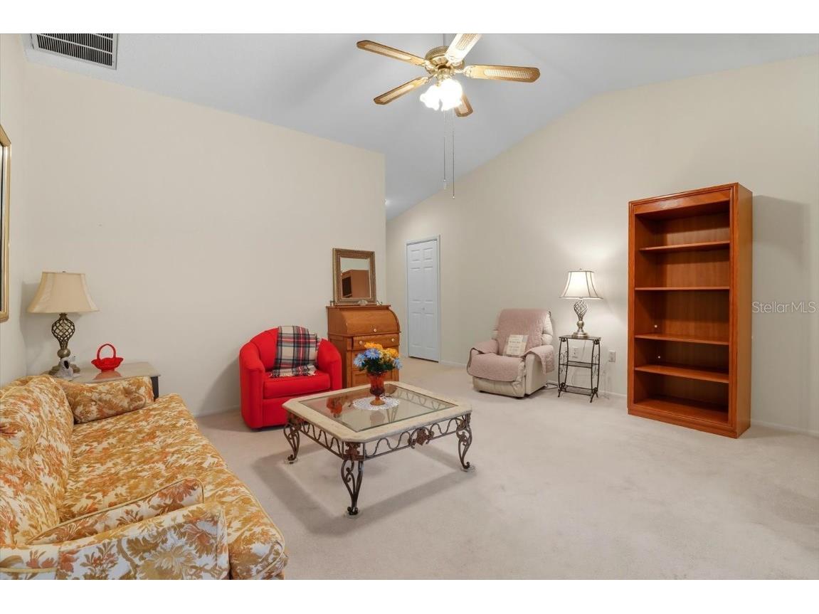 9470 Nakoma Way Weeki Wachee FL 34613 W7879420 image8