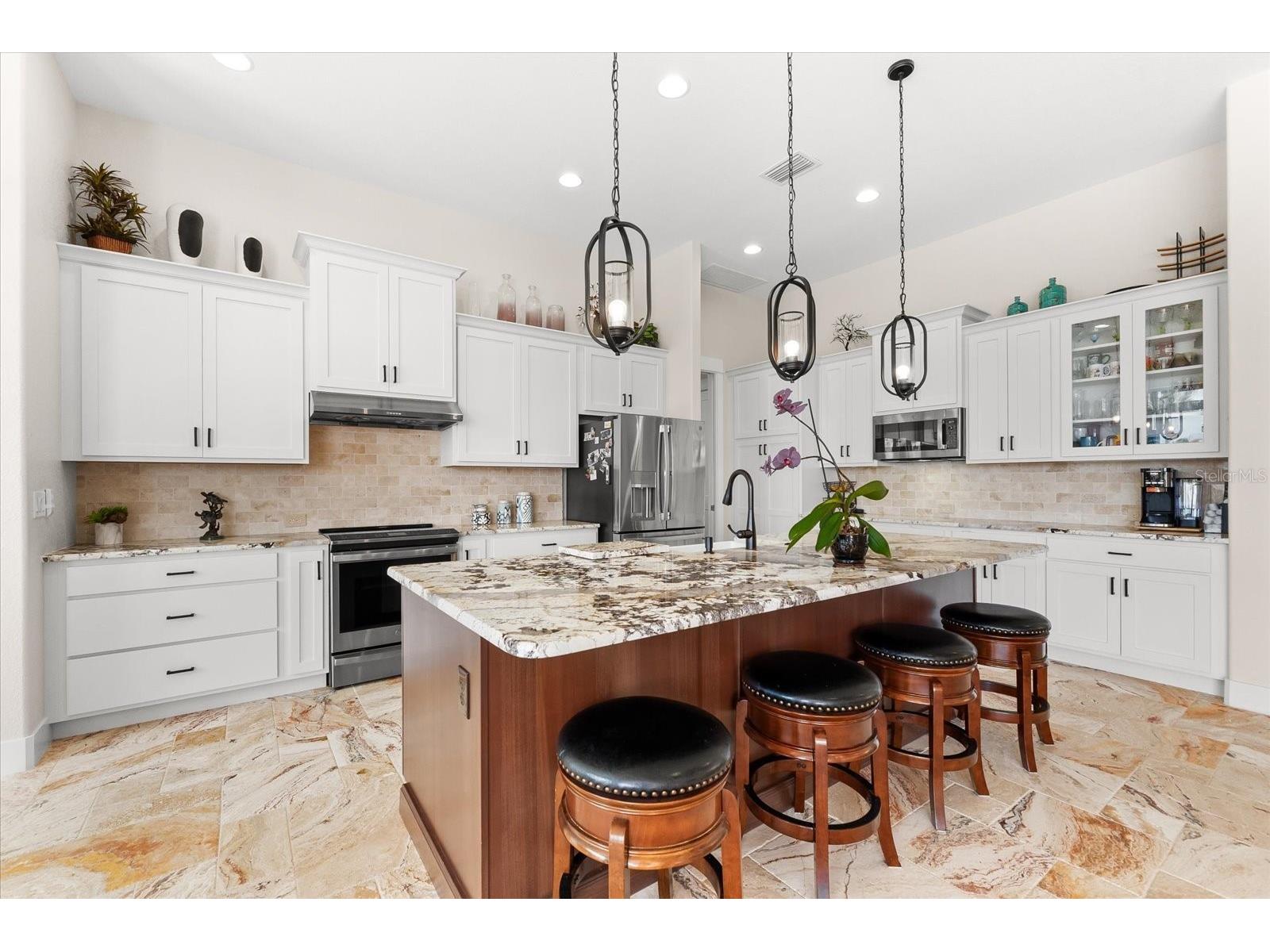 9470 Wacker Terrace Port Charlotte FL 33981 - SINGER WATERWAY D6144071 image10
