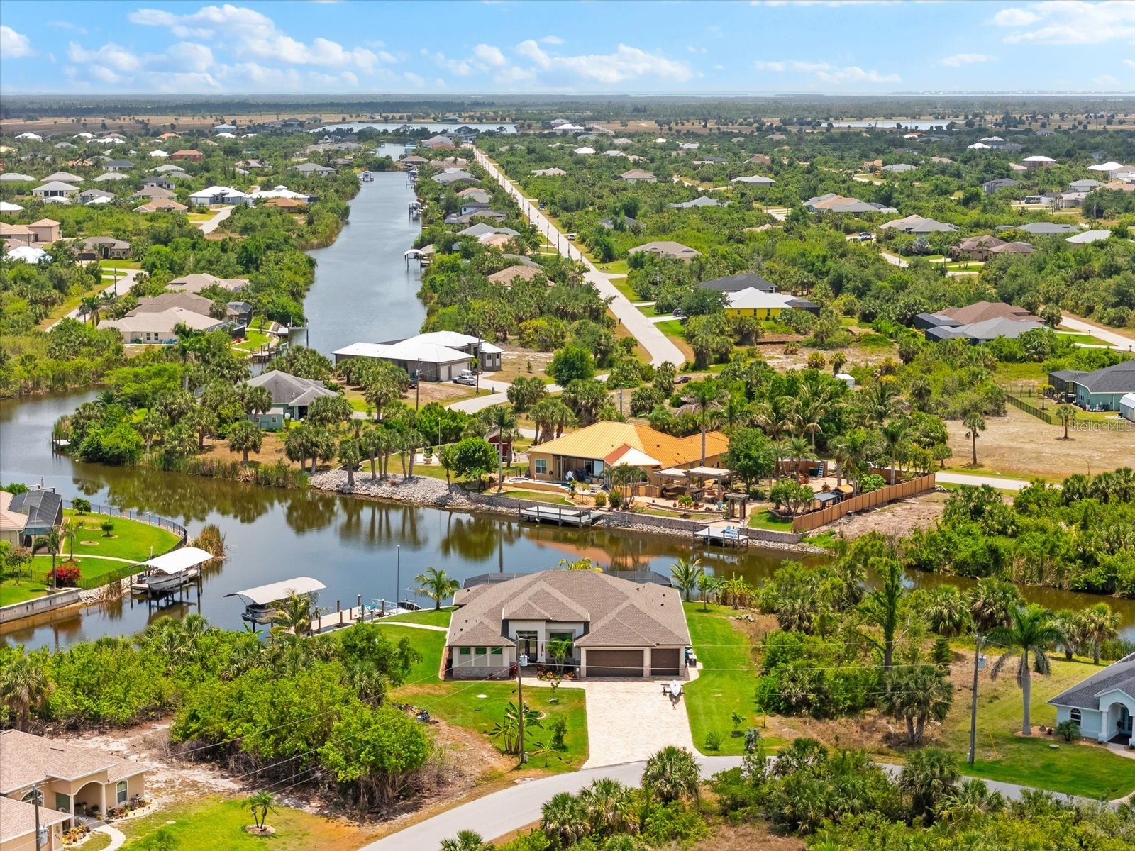 9470 Wacker Terrace Port Charlotte FL 33981 - SINGER WATERWAY D6144071 image3