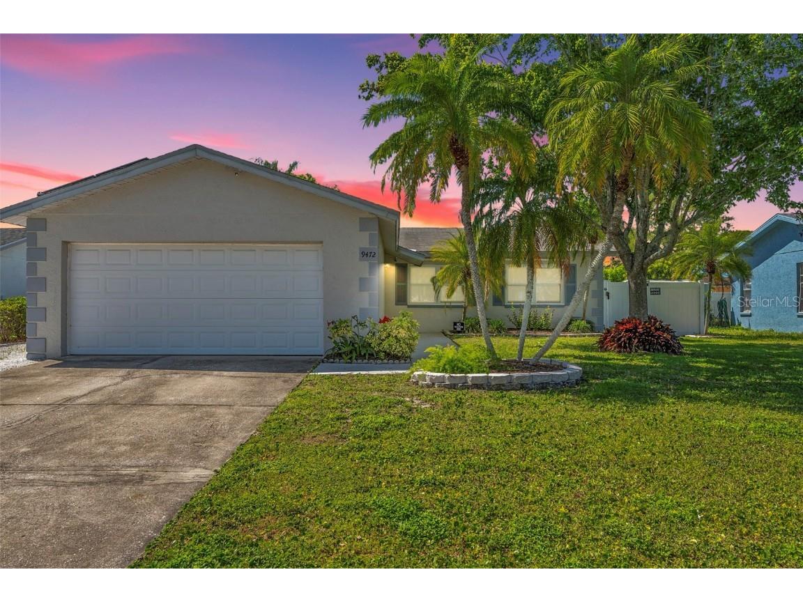 9472 86th Avenue Seminole FL 33777 U8237474 image1