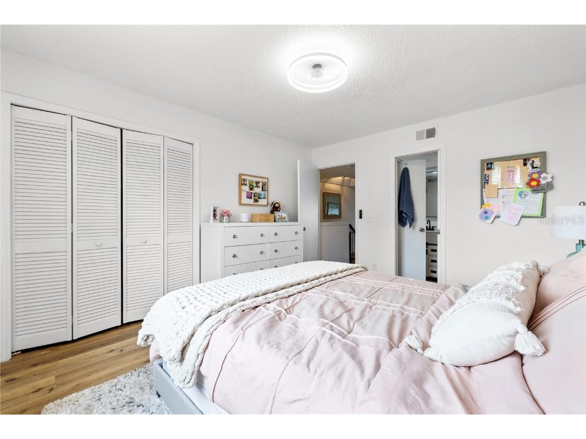 9472 Tara Cay Court #2 Seminole FL 33776 TB8424532 image17