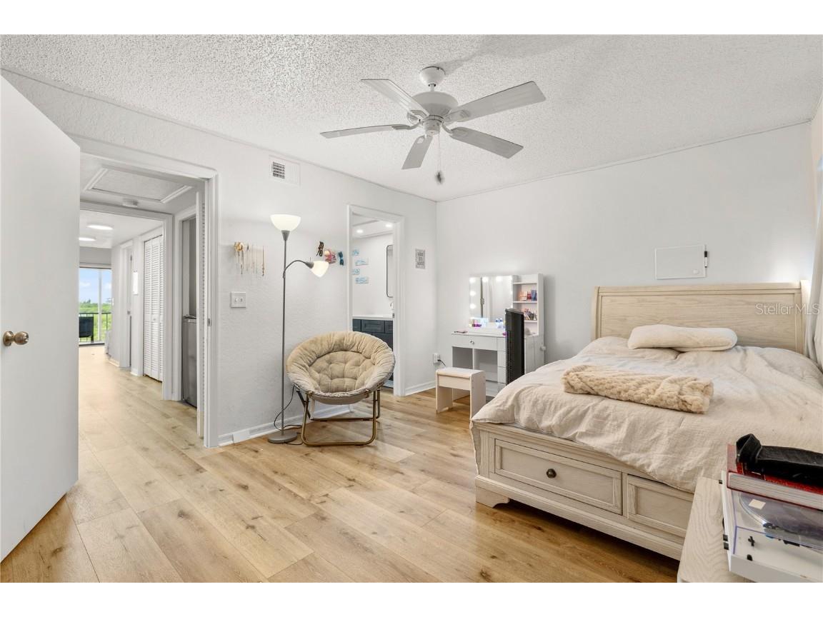 9472 Tara Cay Court #2 Seminole FL 33776 TB8424532 image21