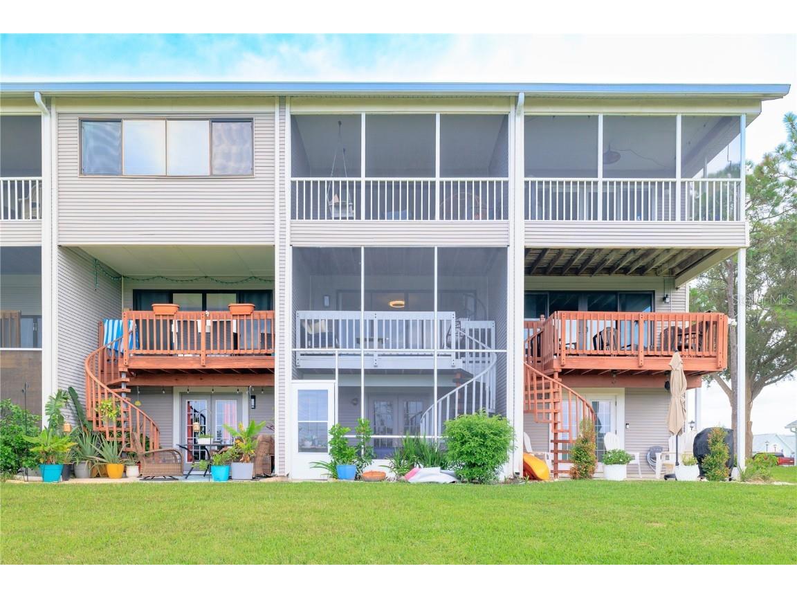 9472 Tara Cay Court #2 Seminole FL 33776 TB8424532 image37