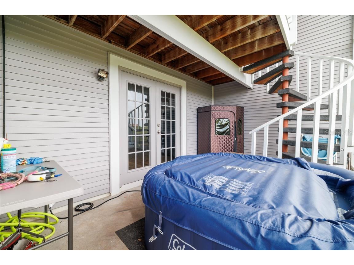 9472 Tara Cay Court #2 Seminole FL 33776 TB8424532 image39