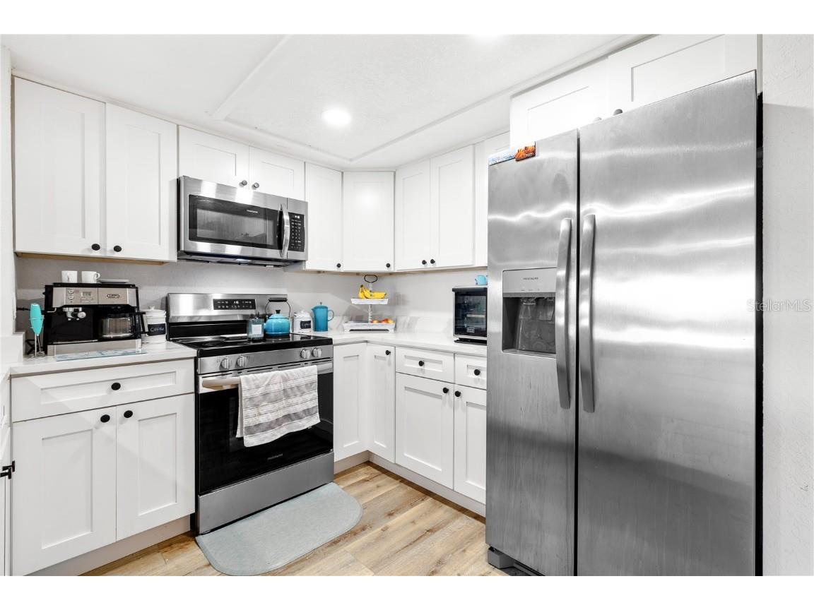 9472 Tara Cay Court #2 Seminole FL 33776 TB8424532 image8