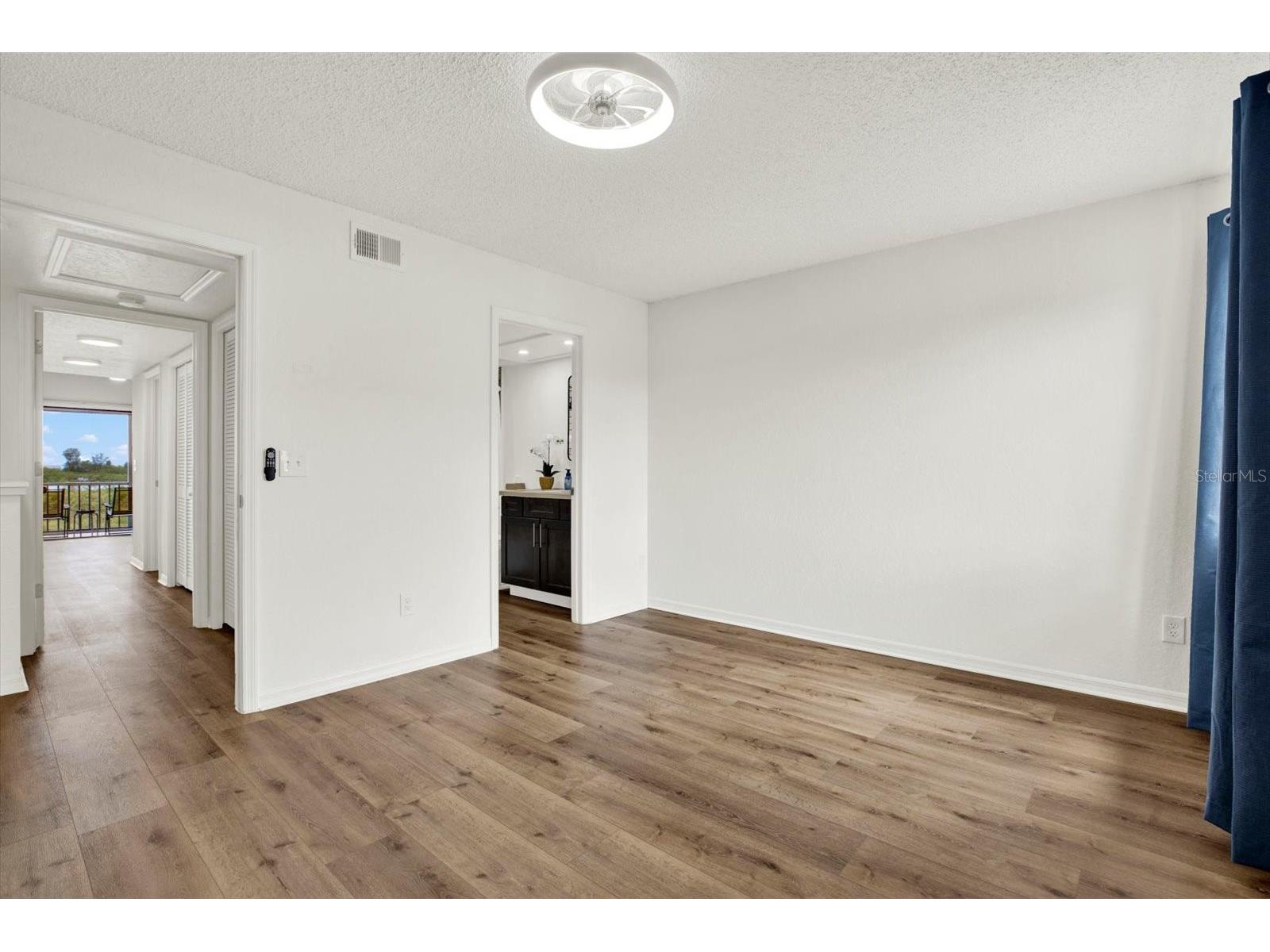 9472 Tara Cay Court #2 Seminole FL 33776 TB8500257 image16