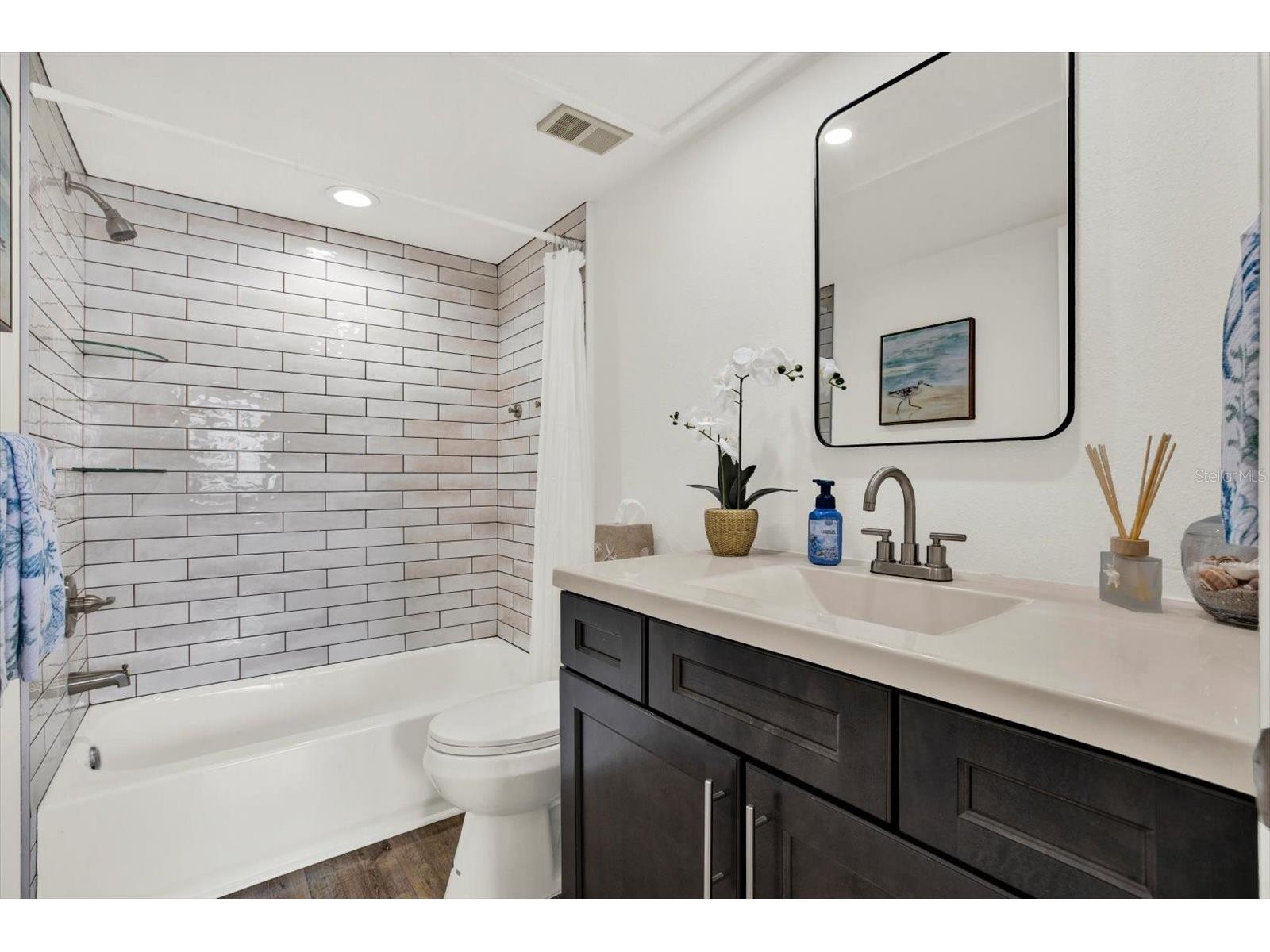 9472 Tara Cay Court #2 Seminole FL 33776 TB8500257 image17