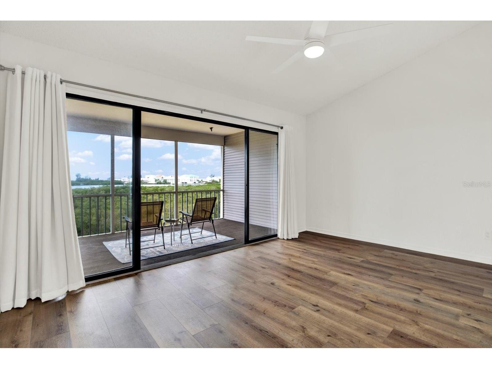 9472 Tara Cay Court #2 Seminole FL 33776 TB8500257 image20