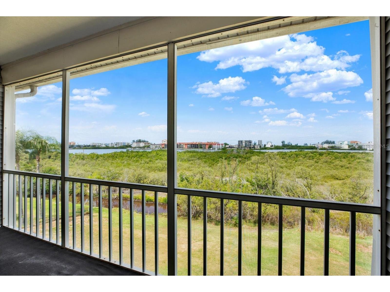 9472 Tara Cay Court #2 Seminole FL 33776 TB8500257 image24