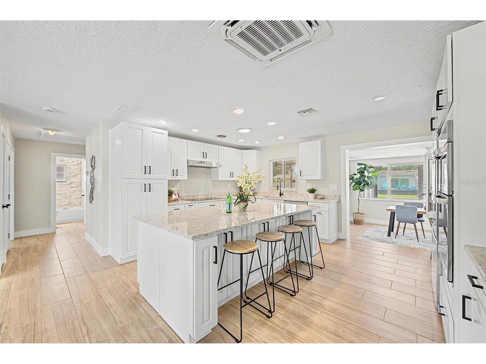 9472 Treasure Lane NE Saint Petersburg FL 33702 TB8523382 image17
