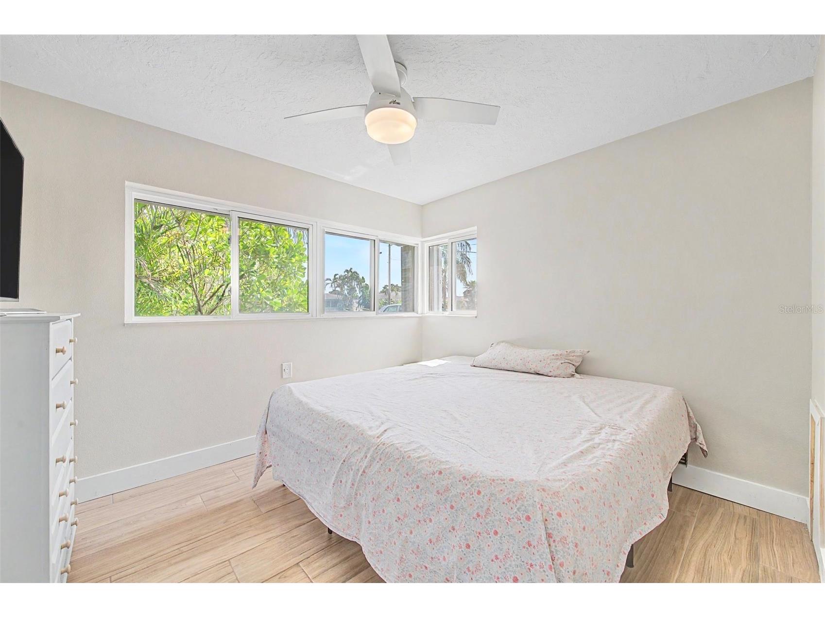 9472 Treasure Lane NE Saint Petersburg FL 33702 TB8523382 image24