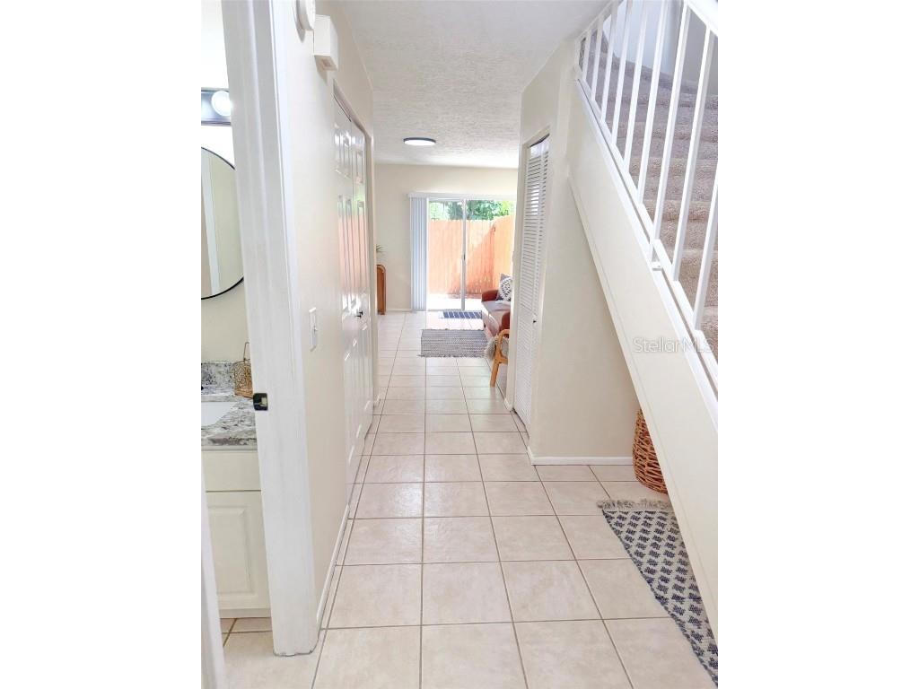 9473 N Forest Hills Place Tampa FL 33612 TB8387954 image6