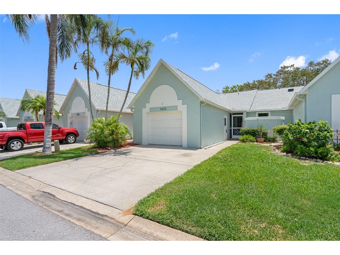 9473 Tara Cay Drive Seminole FL 33776 U8251089 image1