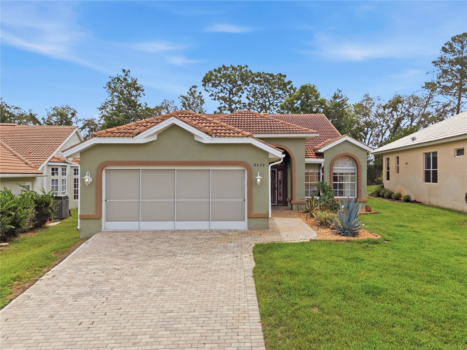 9474 W Mississippi Run Weeki Wachee FL 34613 W7886346 image1
