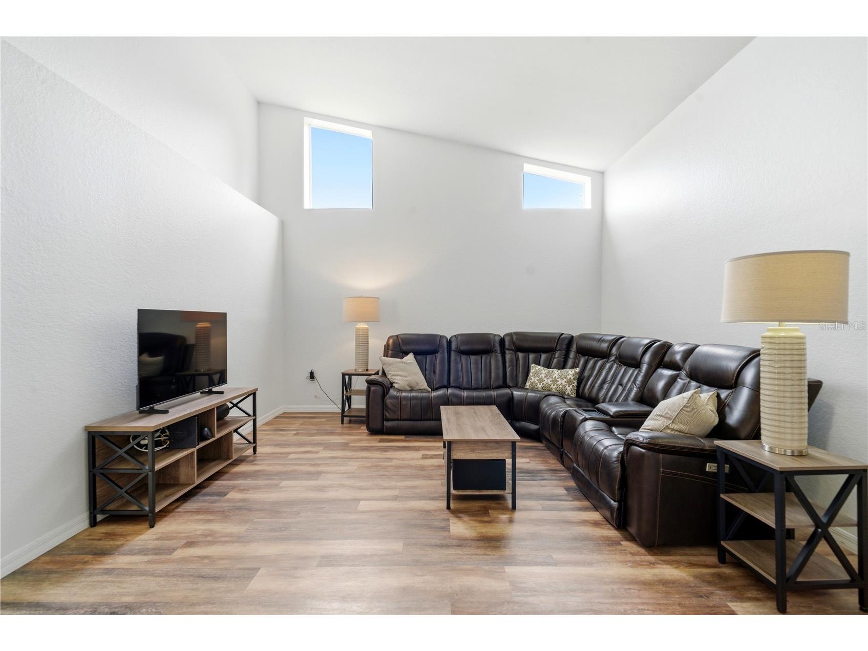 9474 W Mississippi Run Weeki Wachee FL 34613 W7886346 image6
