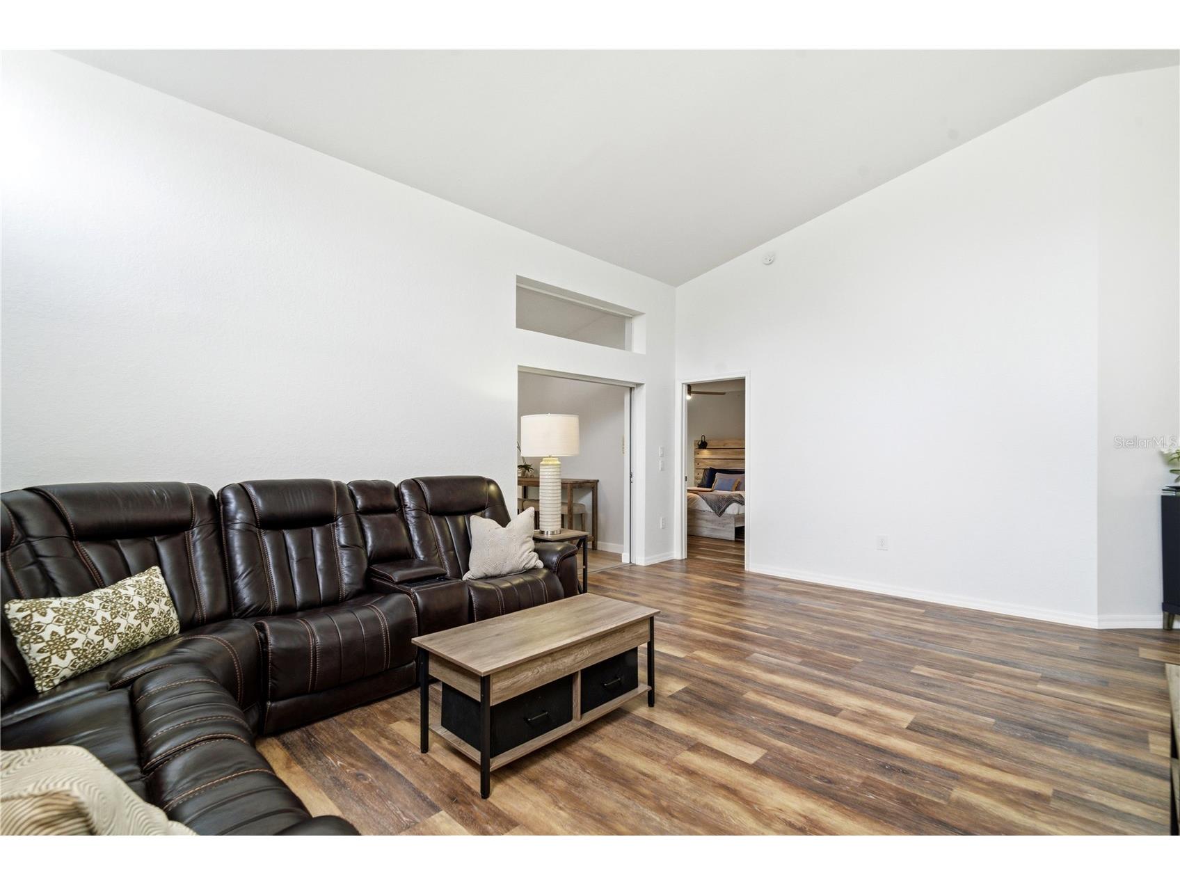 9474 W Mississippi Run Weeki Wachee FL 34613 W7886346 image7
