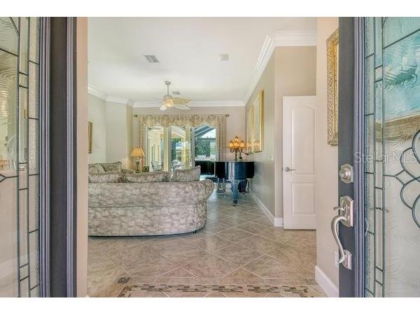9477 Cedar Ridge Lane Sarasota FL 34238 A4656715 image3