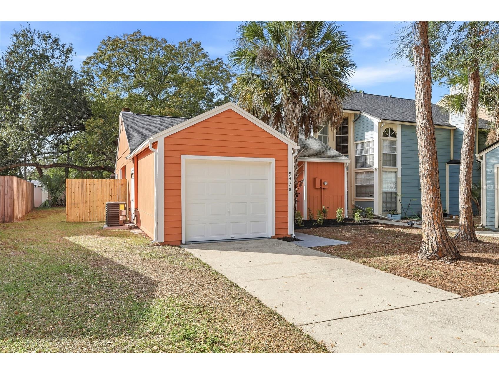 9478 Forest Hills Circle Tampa FL 33612 TB8464825 image37