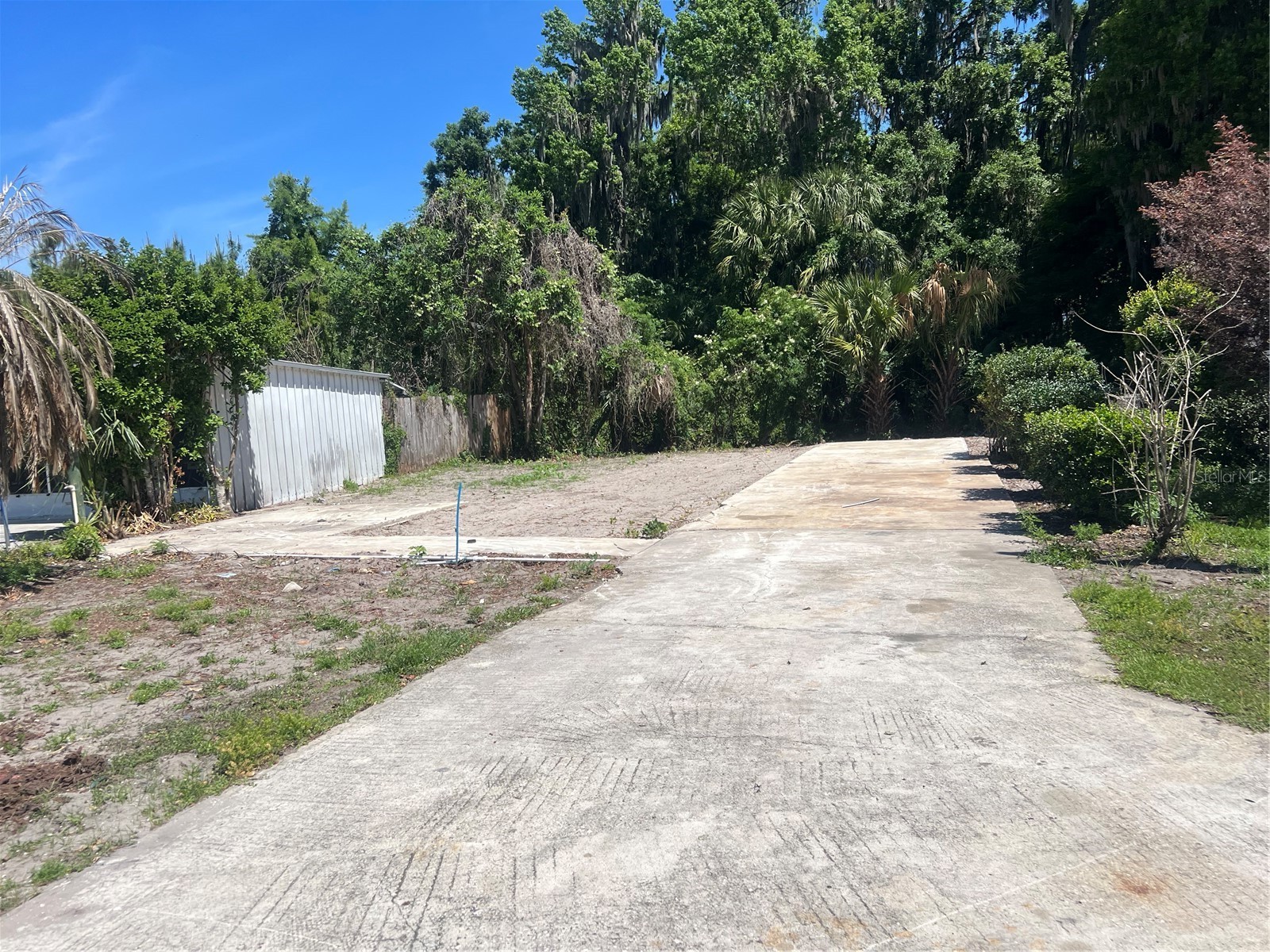 948 Cr 461 Lake Panasoffkee FL 33538 G5111147 image1