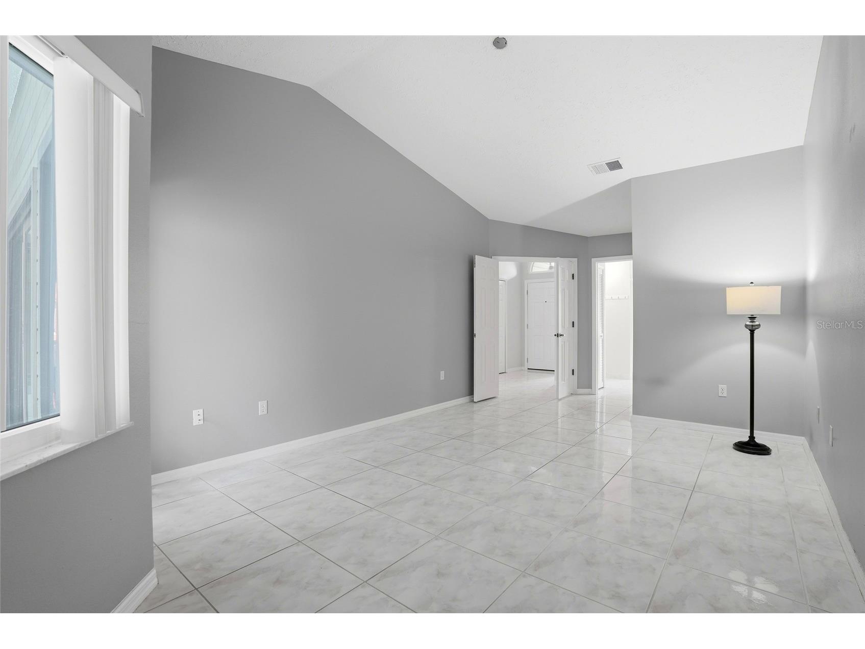 948 Lucas Lane Oldsmar FL 34677 TB8448286 image19
