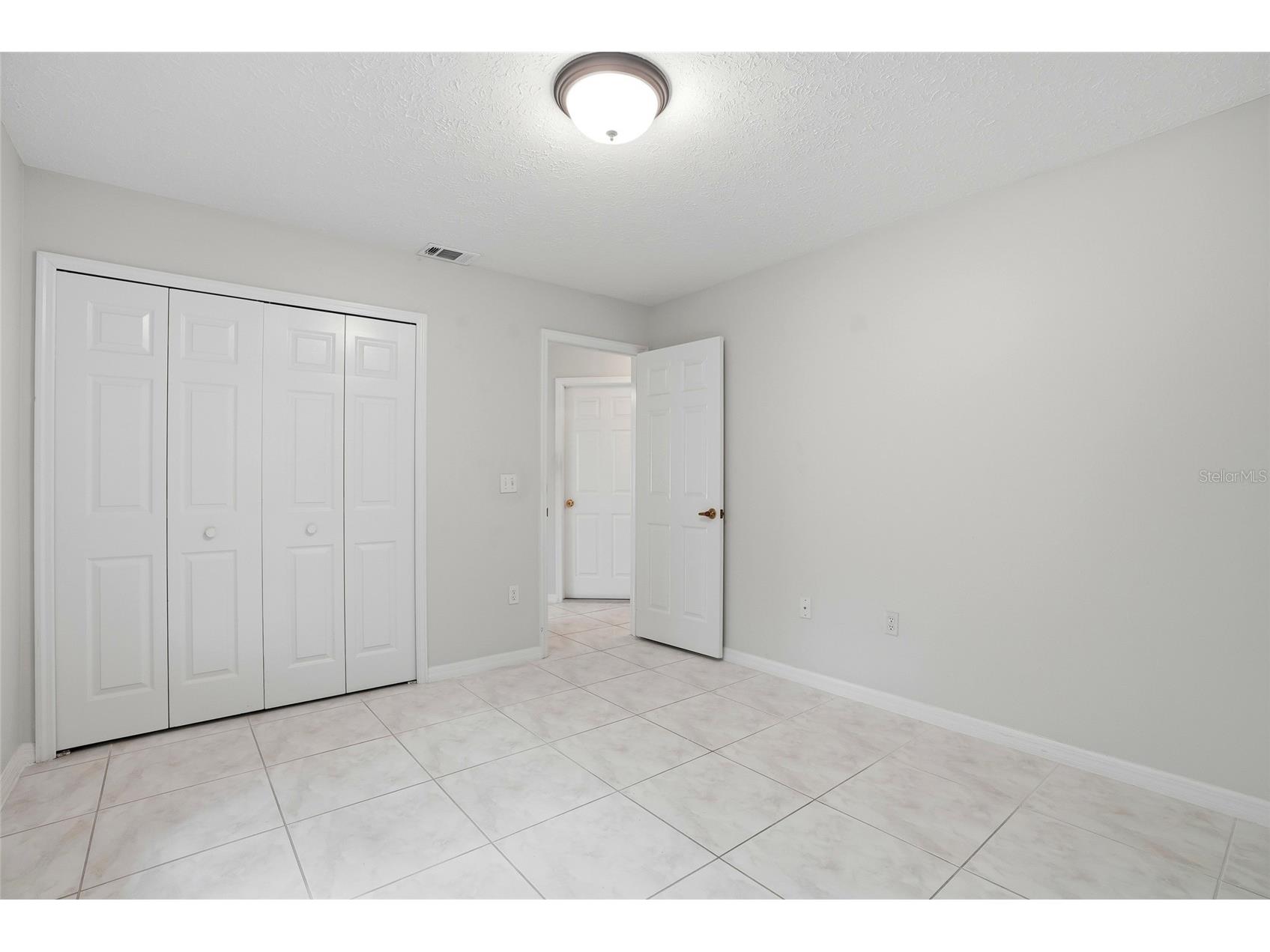 948 Lucas Lane Oldsmar FL 34677 TB8448286 image25