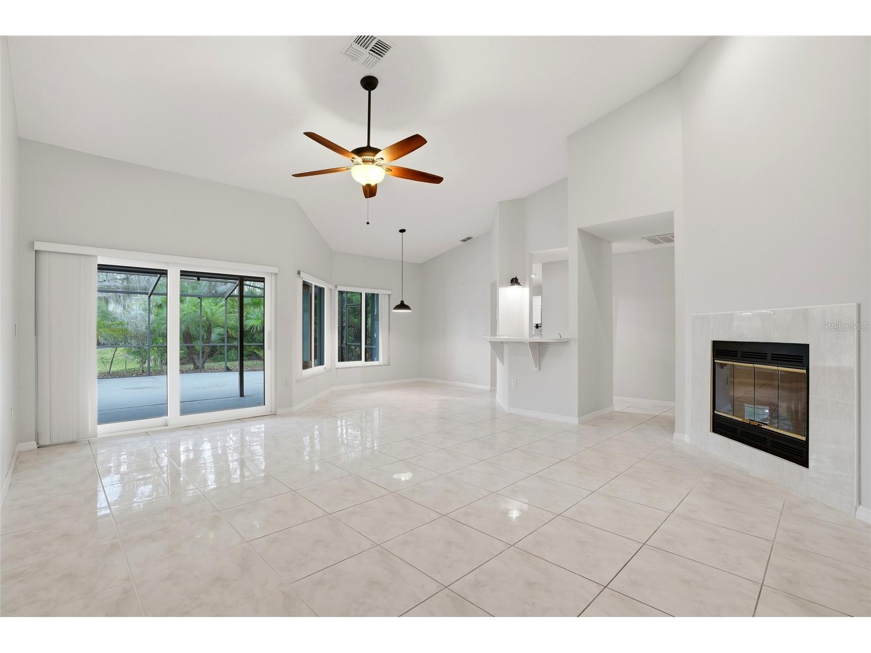 948 Lucas Lane Oldsmar FL 34677 TB8448286 image8