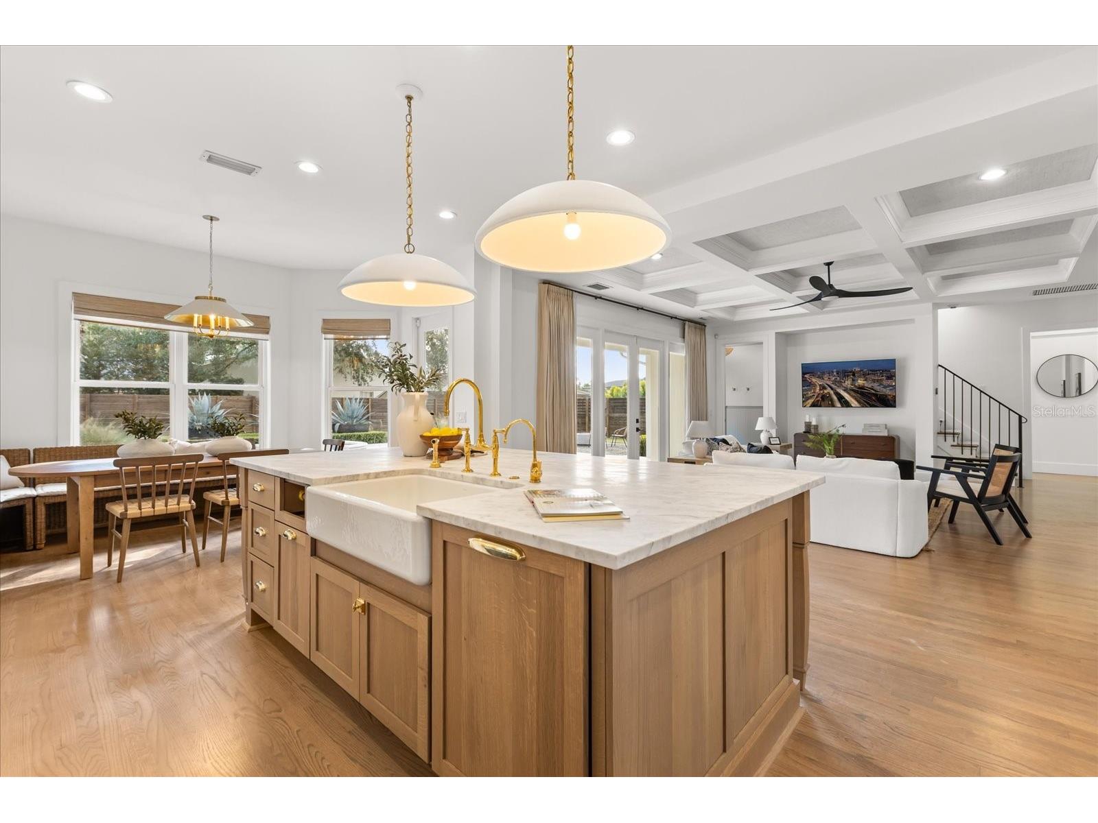 948 Poinciana Lane Winter Park FL 32789 - LAKE MAITLAND O6372165 image8