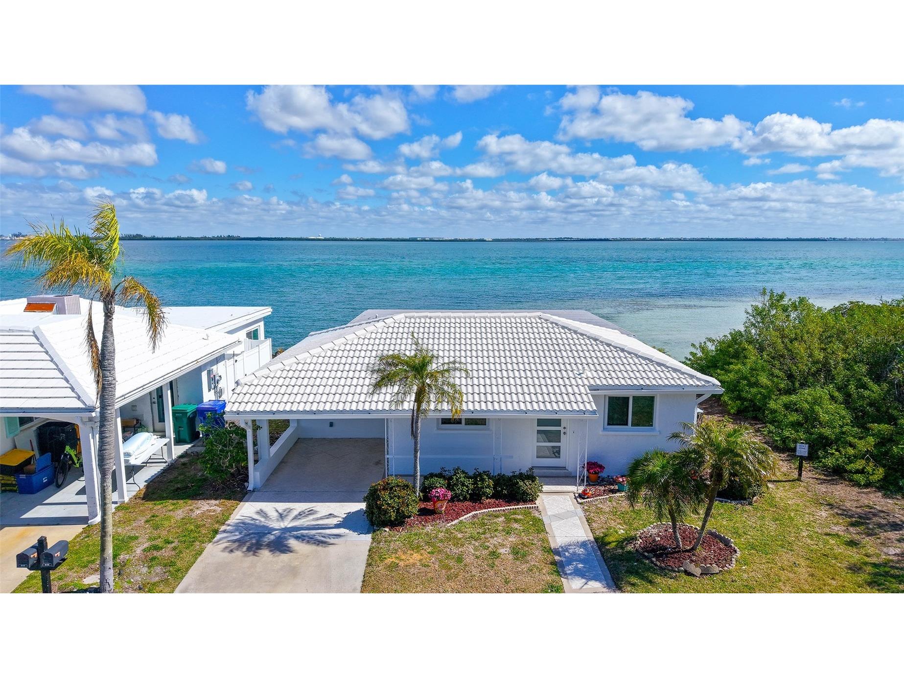 948 Spanish Drive S Longboat Key FL 34228 - SARASOTA BAY A4685572 image1