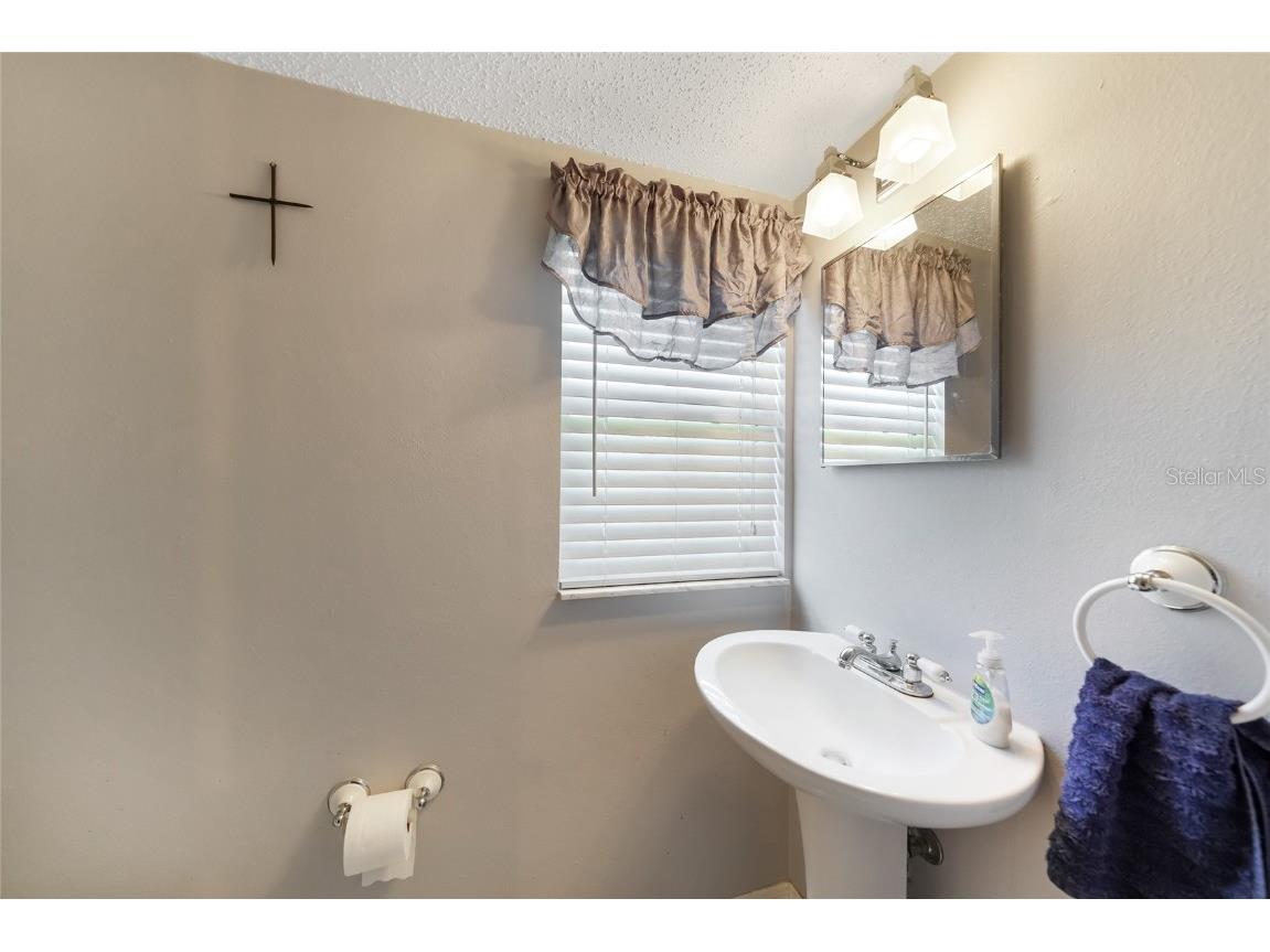 948 Tropical Avenue NW Port Charlotte FL 33948 D6144107 image15