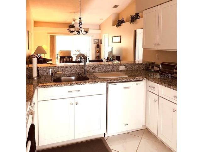 9480 High Gate Drive #2125 Sarasota FL 34238 N5777023 image2