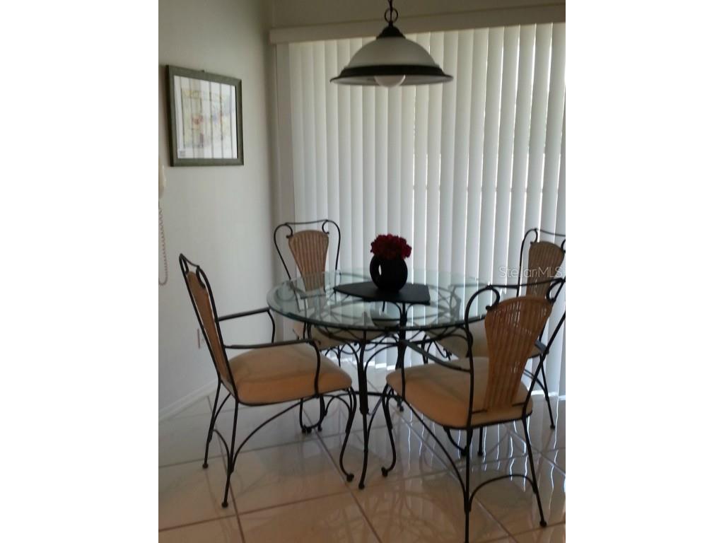 9480 High Gate Drive #2125 Sarasota FL 34238 N5777023 image4