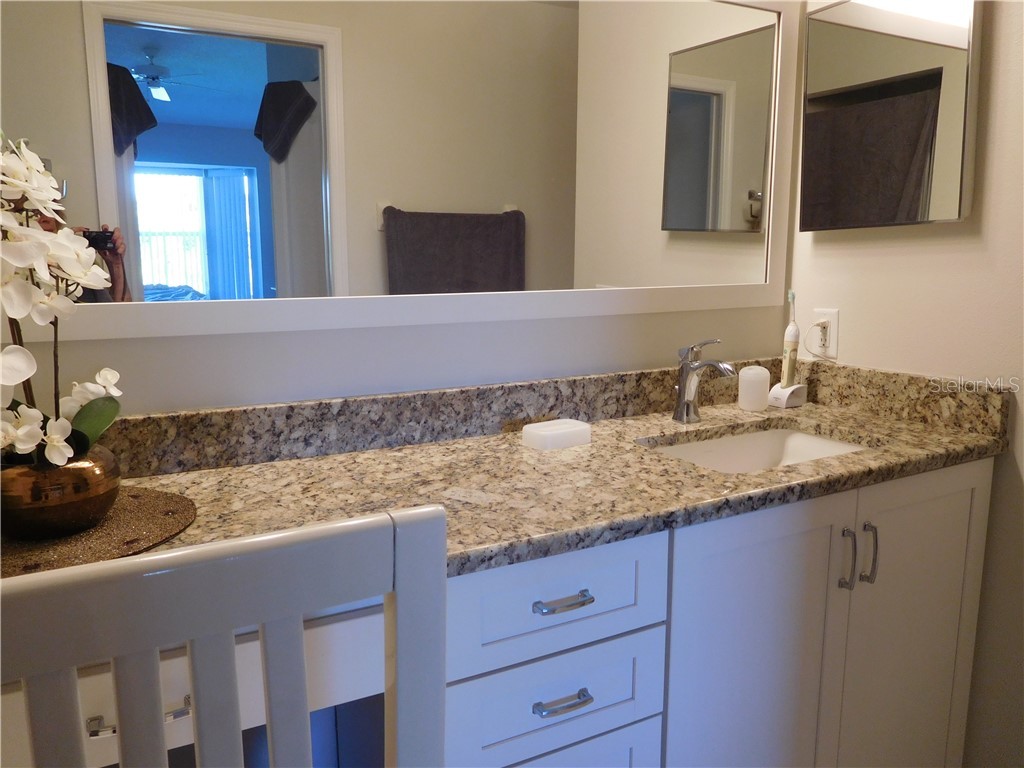 9480 High Gate Drive #2125 Sarasota FL 34238 N5777023 image9