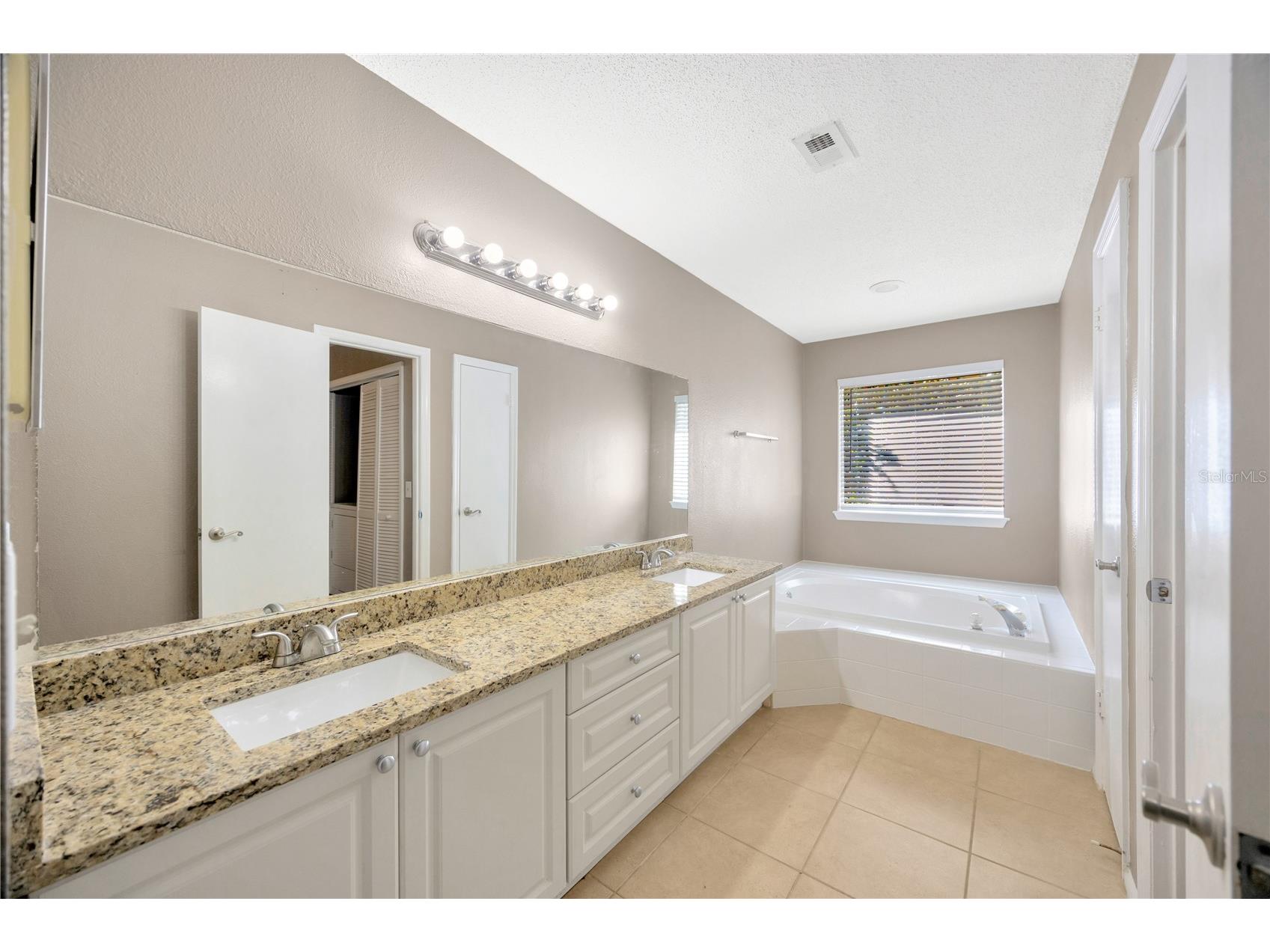9481 Highland Oak Dr #606 Tampa FL 33647 TB8468743 image25