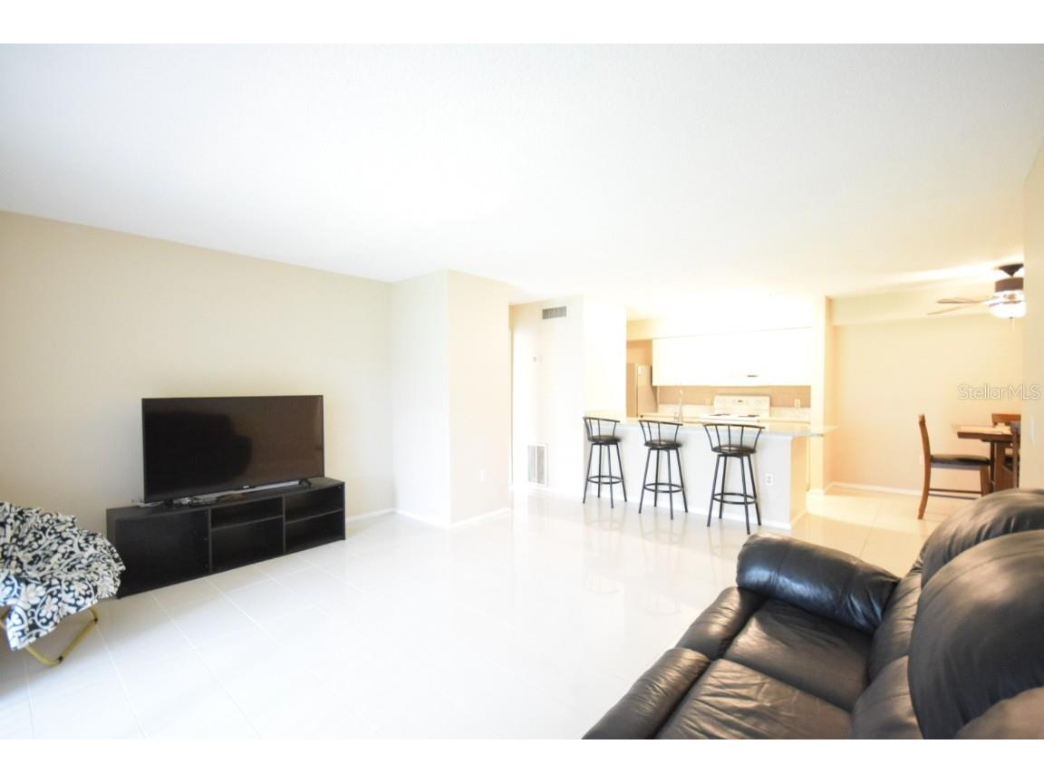 9481 Highland Oak Drive #1402 Tampa FL 33647 U8253756 image16