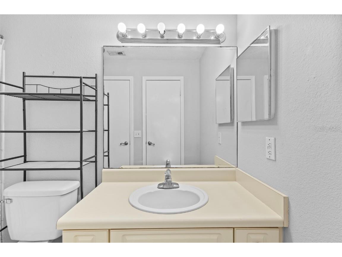 9481 Highland Oak Drive #305 Tampa FL 33647 TB8452217 image17