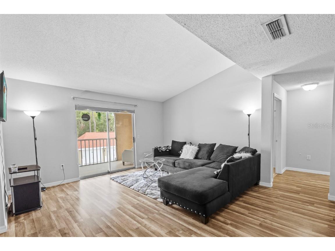 9481 Highland Oak Drive #305 Tampa FL 33647 TB8452217 image4