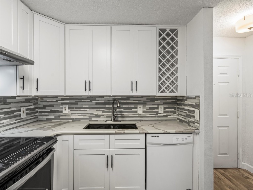 9481 Highland Oak Drive #508 Tampa FL 33647 TB8376460 image5