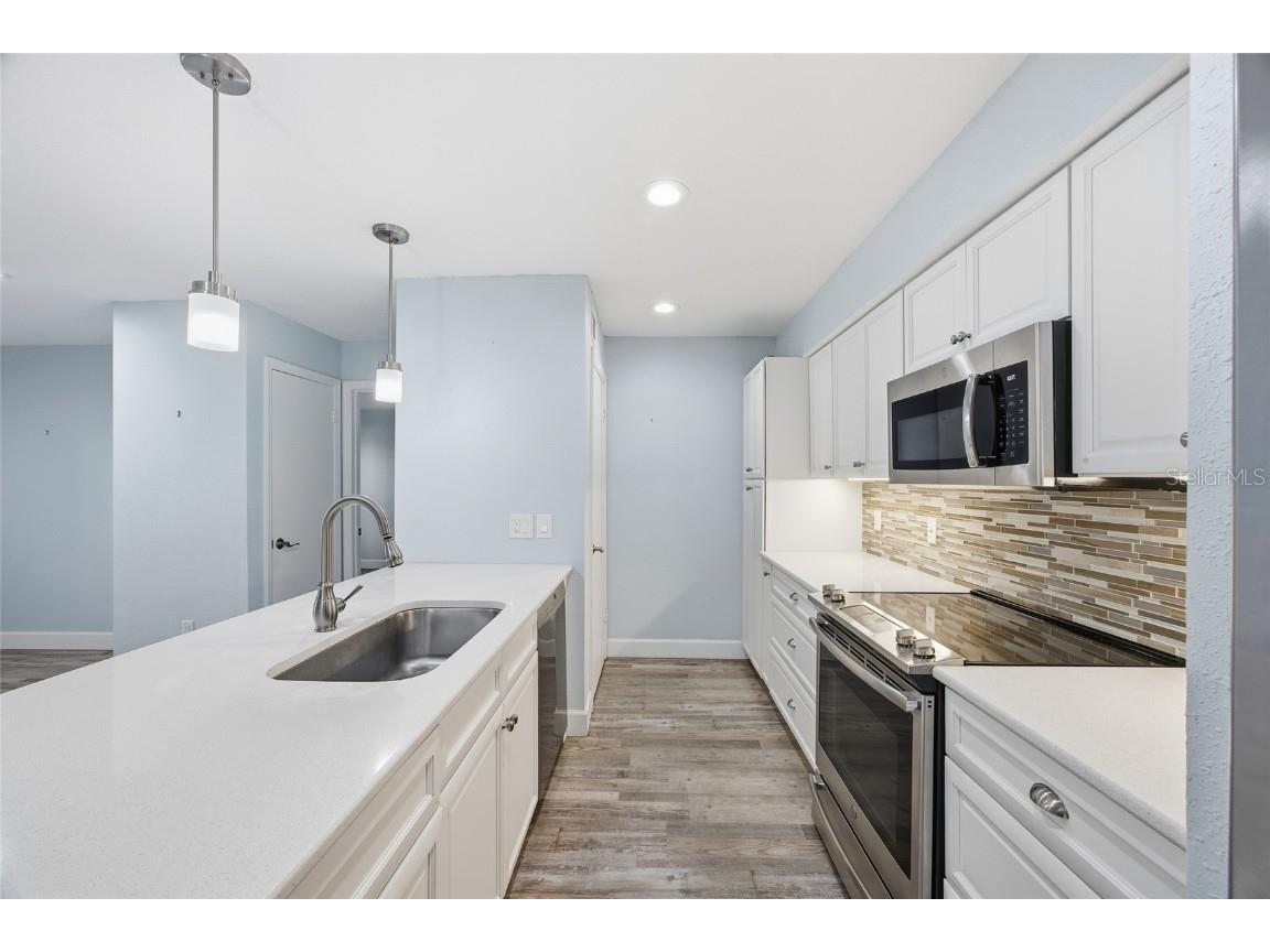 9481 Highland Oak Drive #802 Tampa FL 33647 TB8454877 image7