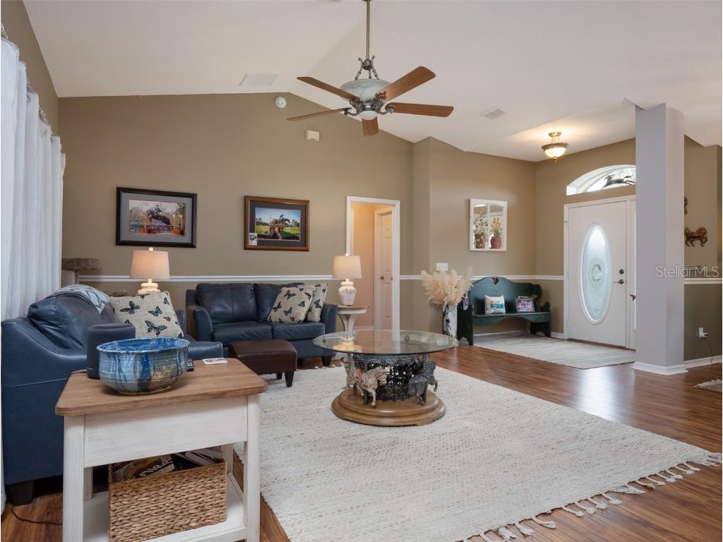 9481 W Highway 316 Reddick FL 32686 OM713781 image5