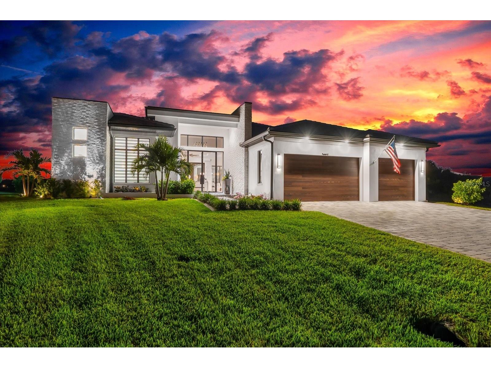 9482 Bluegill Circle Port Charlotte FL 33981 - BLUEGILL & PANAMA WATERWAYS D6144252 image2