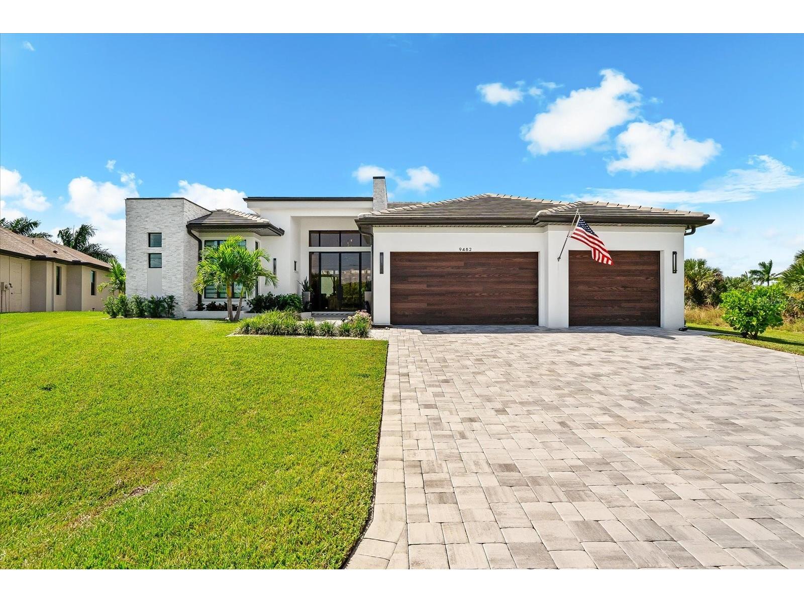 9482 Bluegill Circle Port Charlotte FL 33981 - BLUEGILL & PANAMA WATERWAYS D6144252 image99