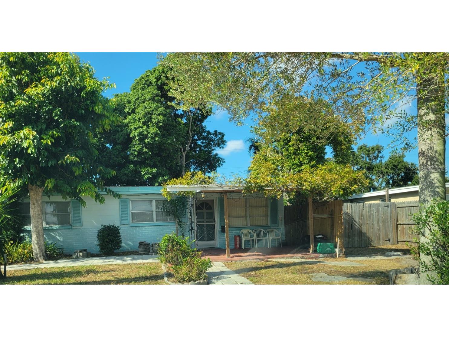 9482 Crestview Street Seminole FL 33772 TB8448671 image1