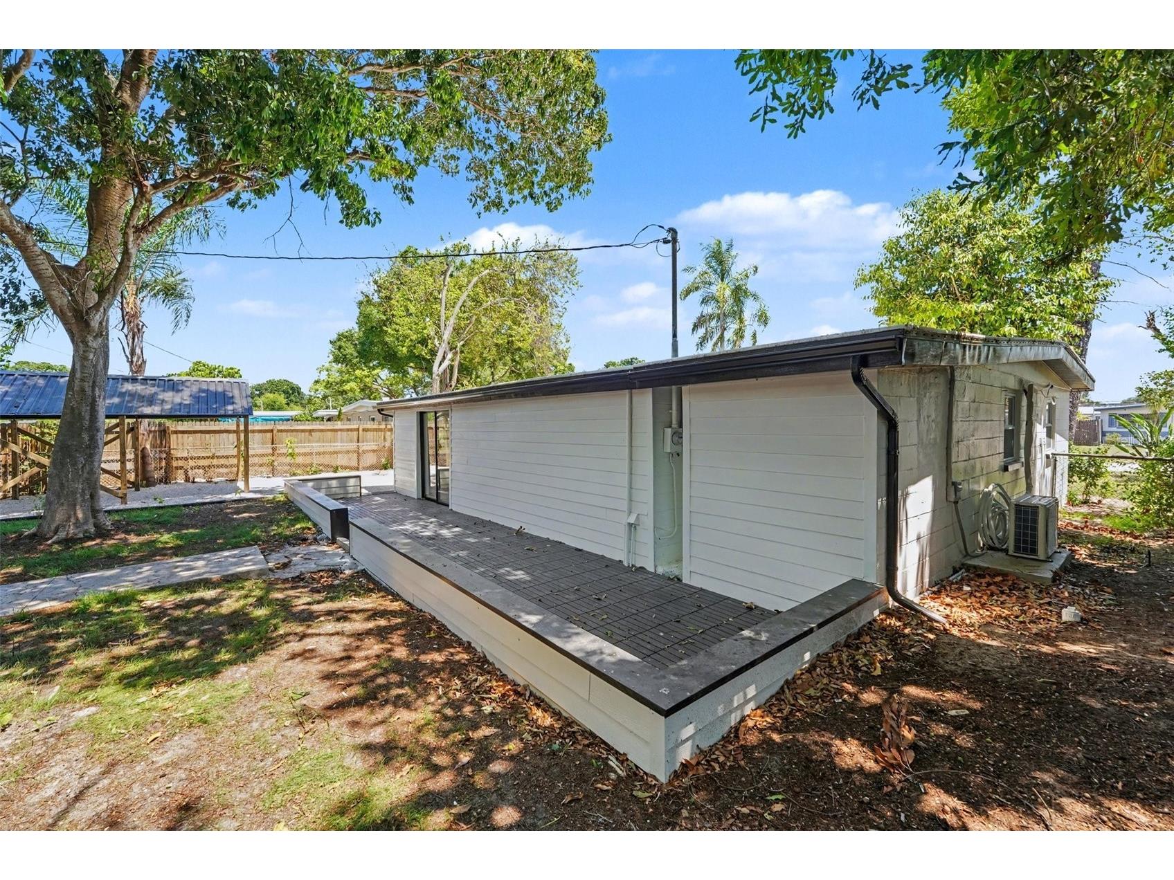 9482 Crestview Street Seminole FL 33772 TB8498214 image33