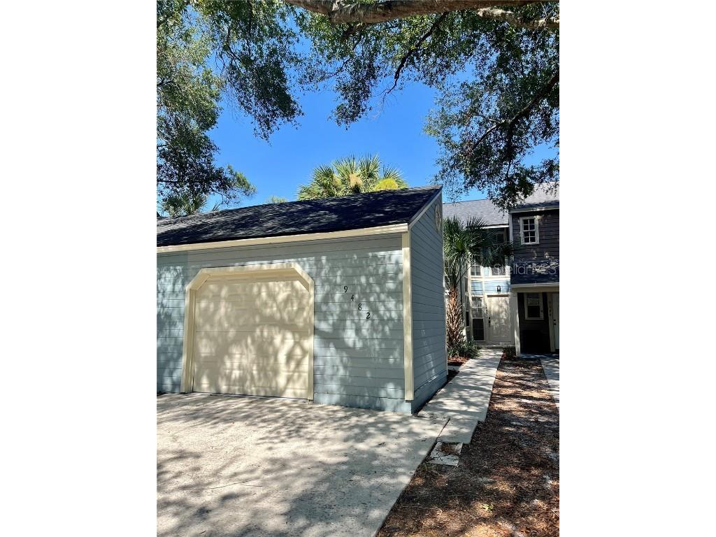 9482 Forest Hills Circle Tampa FL 33612 T3531909 image1