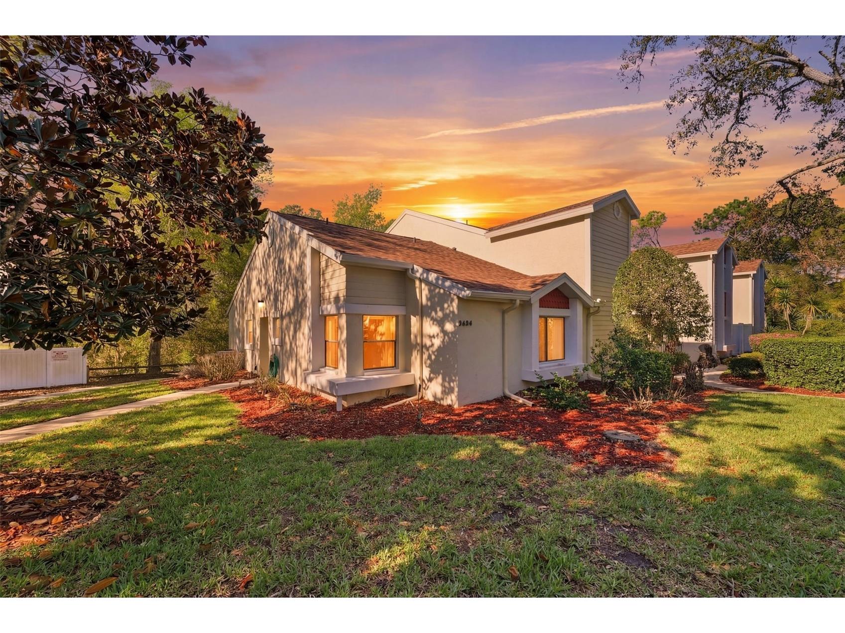 9484 Nakoma Way #9484 Weeki Wachee FL 34613 W7884221 image1