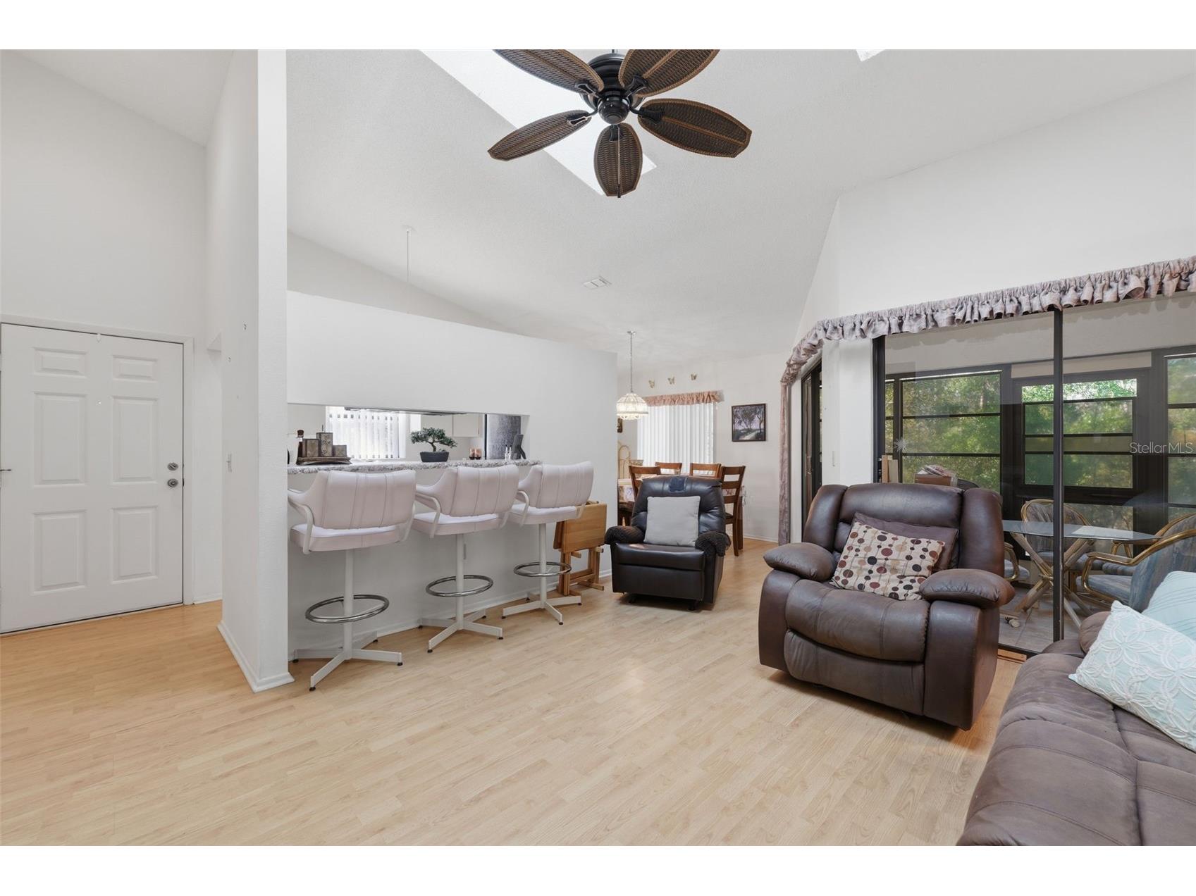 9484 Nakoma Way #9484 Weeki Wachee FL 34613 W7884221 image10