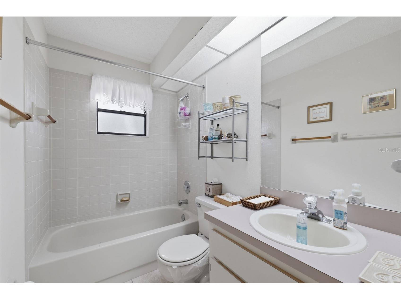 9484 Nakoma Way #9484 Weeki Wachee FL 34613 W7884221 image14