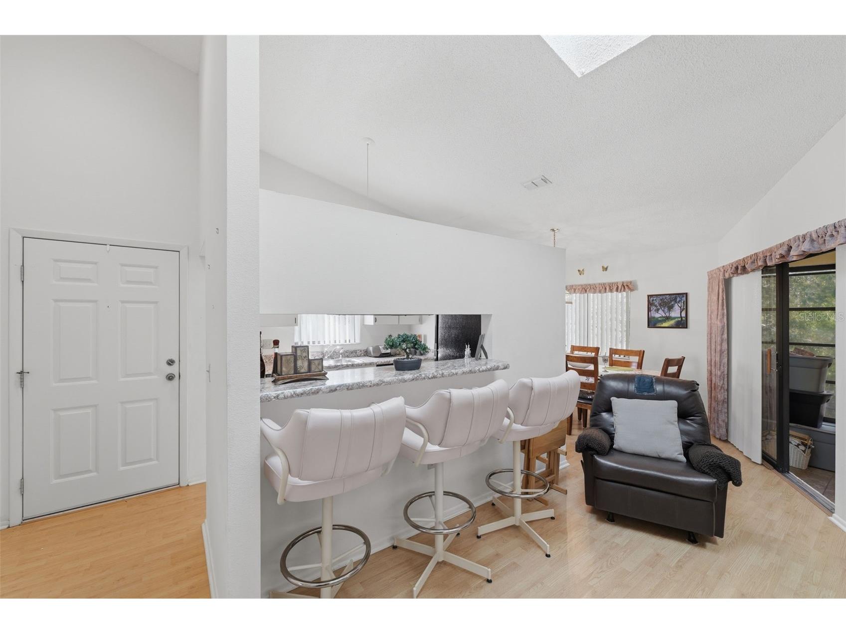 9484 Nakoma Way #9484 Weeki Wachee FL 34613 W7884221 image5