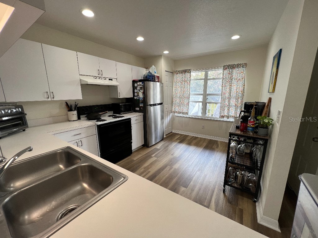 9485 Hamlin Boulevard #8 Seminole FL 33776 W7886088 image18